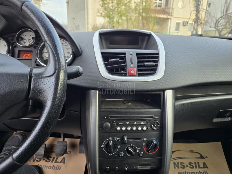 Peugeot 207 1.6