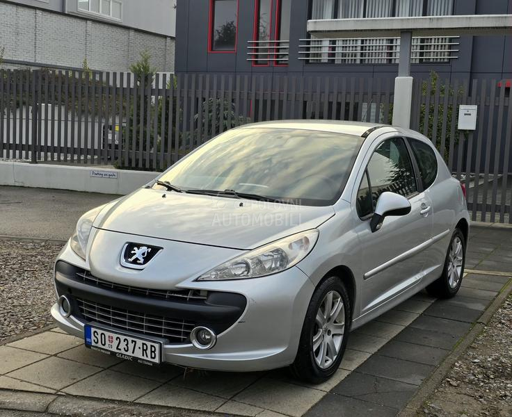 Peugeot 207 1.6