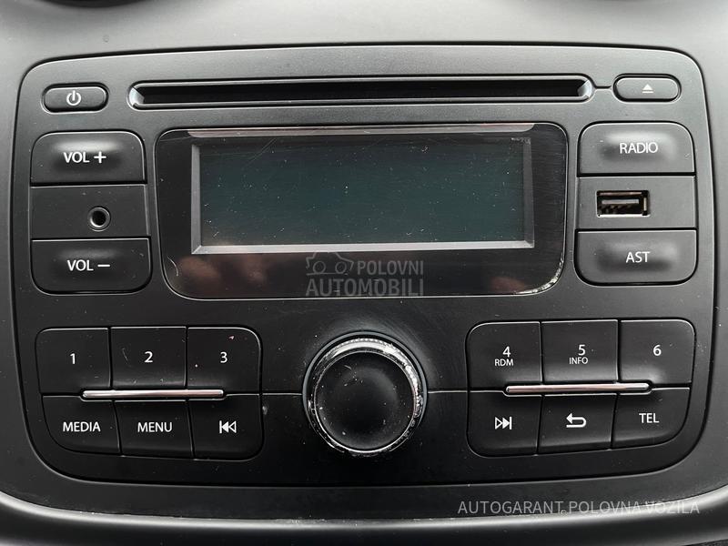 Dacia Sandero LIFE 1.2 16V