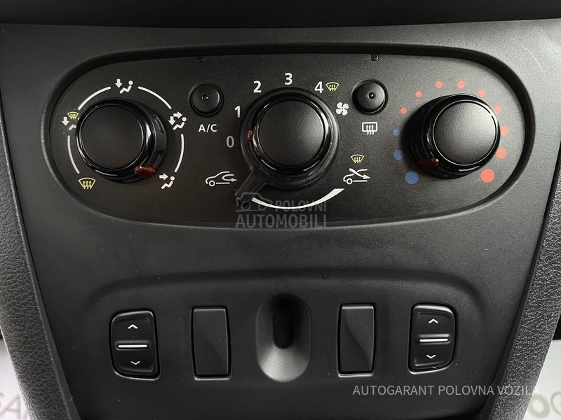 Dacia Sandero LIFE 1.2 16V