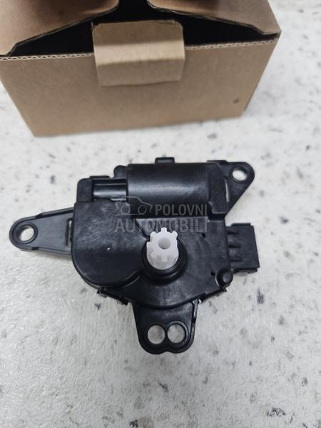 Motor klapne aktuator