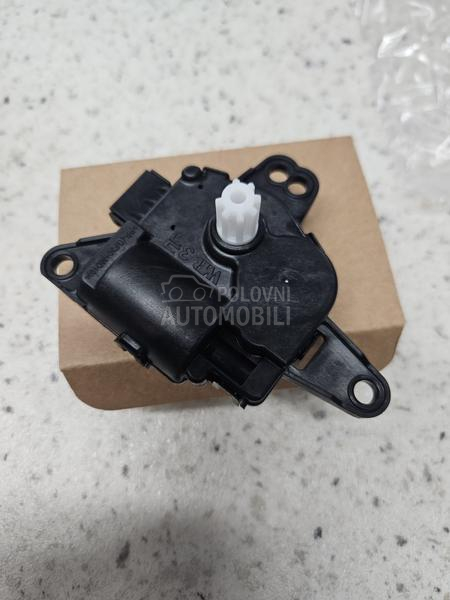 Motor klapne aktuator