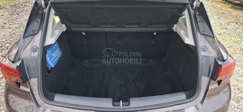 Opel Astra K 1.4 INNOVATION