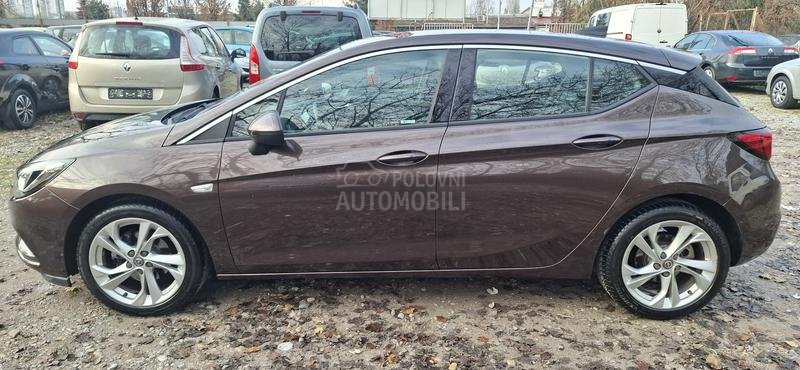 Opel Astra K 1.4 INNOVATION