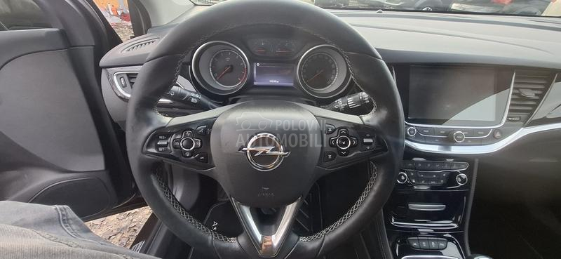 Opel Astra K 1.4 INNOVATION