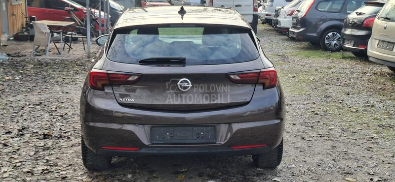 Opel Astra K 1.4 INNOVATION