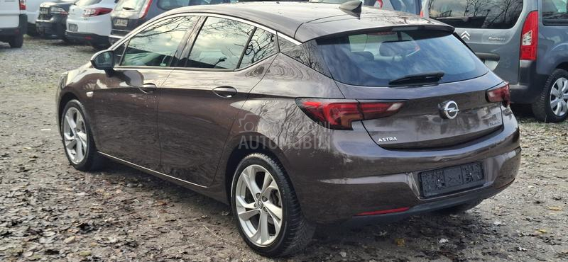 Opel Astra K 1.4 INNOVATION