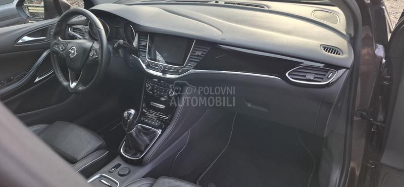 Opel Astra K 1.4 INNOVATION
