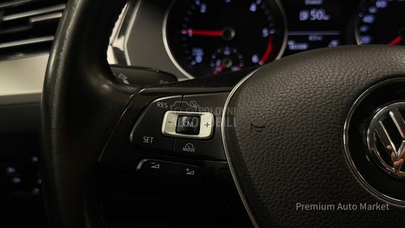Volkswagen Passat B8 //1.6 TDI//DSG/NOV