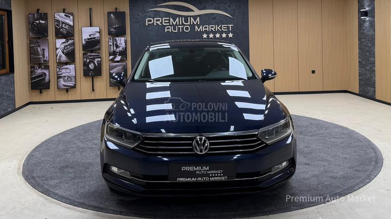 Volkswagen Passat B8 //1.6 TDI//DSG/NOV