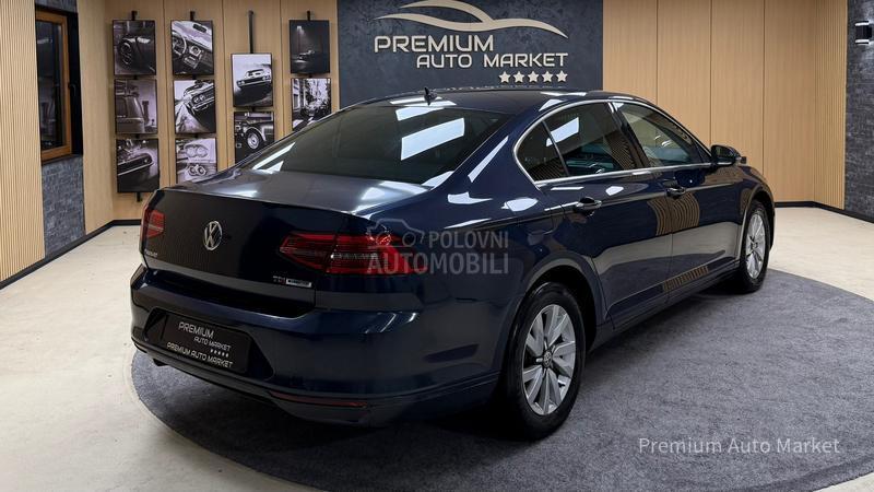 Volkswagen Passat B8 //1.6 TDI//DSG/NOV