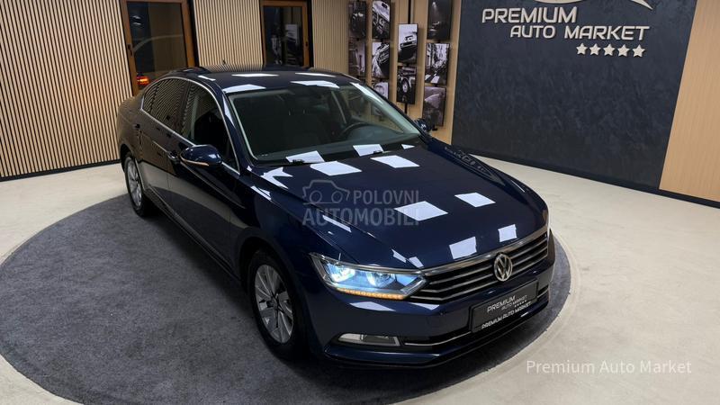 Volkswagen Passat B8 //1.6 TDI//DSG/NOV
