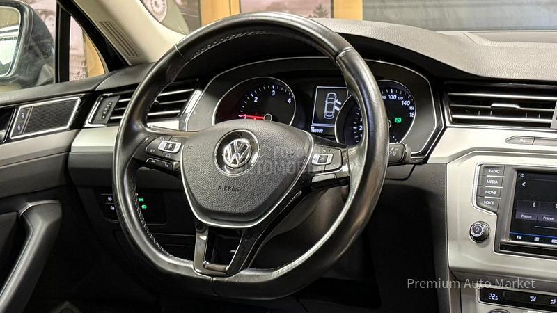 Volkswagen Passat B8 //1.6 TDI//DSG/NOV