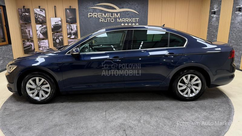 Volkswagen Passat B8 //1.6 TDI//DSG/NOV