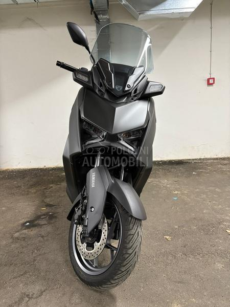 Yamaha XMax 300