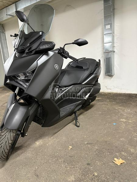 Yamaha XMax 300