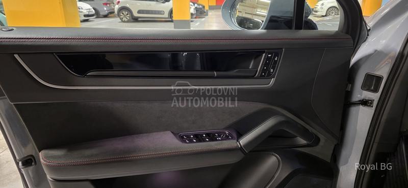 Porsche Cayenne Coupe GTS