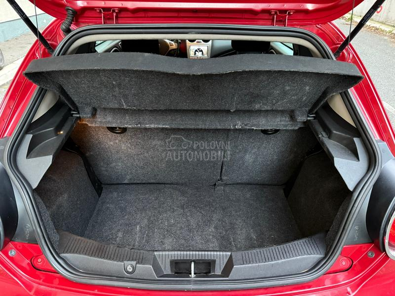 Alfa Romeo MiTo 0.9b