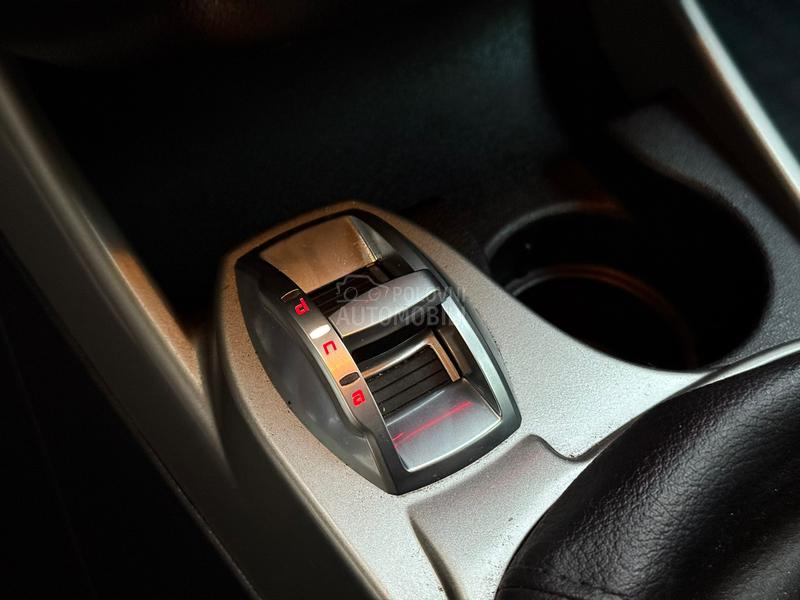 Alfa Romeo MiTo 0.9b