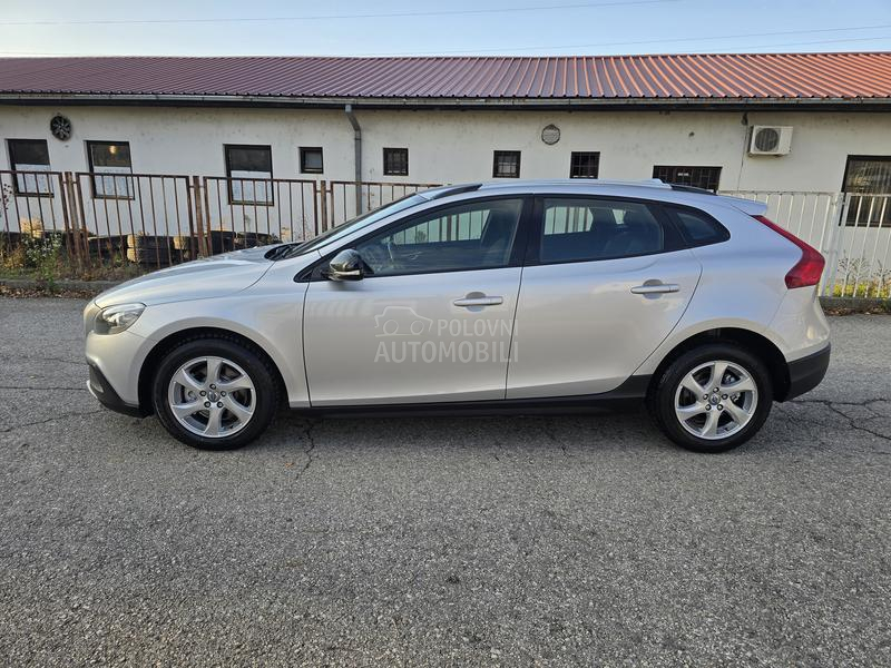 Volvo V40 CROSS COUNTRY 1.6D