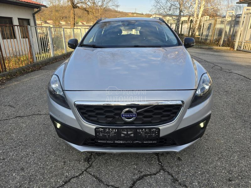 Volvo V40 CROSS COUNTRY 1.6D