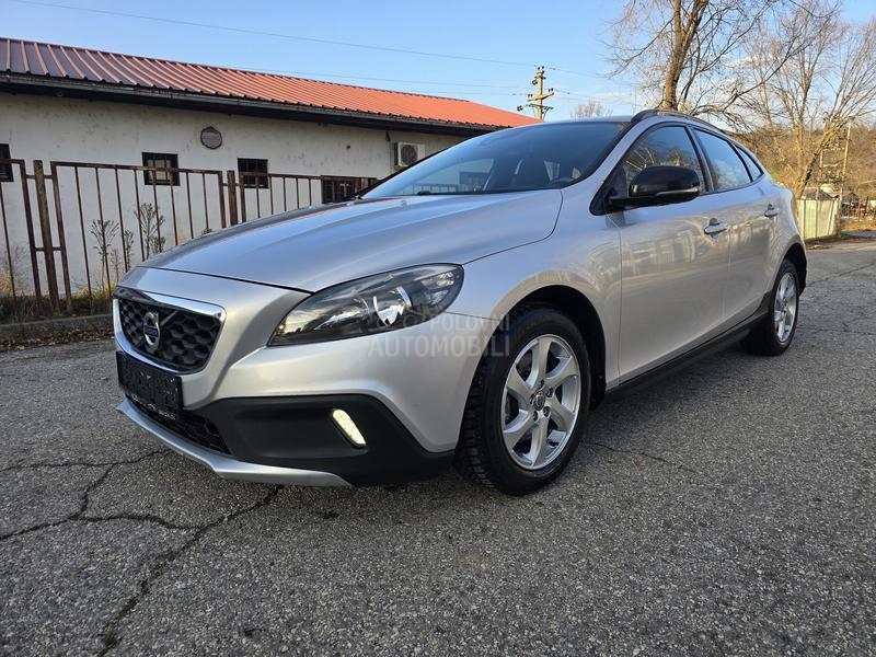 Volvo V40 CROSS COUNTRY 1.6D
