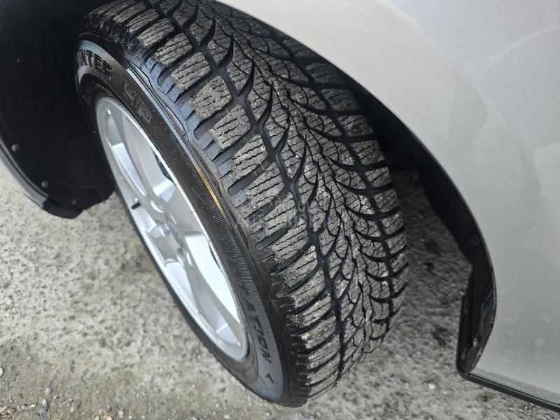 Volvo V40 CROSS COUNTRY 1.6D