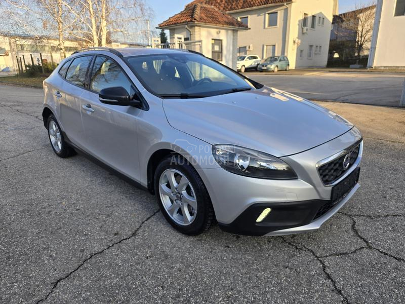 Volvo V40 CROSS COUNTRY 1.6D