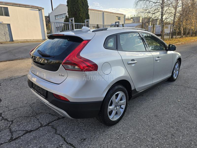 Volvo V40 CROSS COUNTRY 1.6D