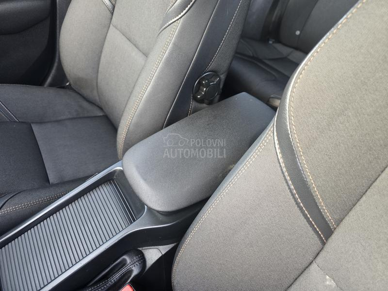 Volvo V40 CROSS COUNTRY 1.6D