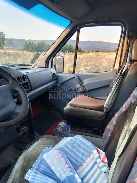 Mercedes Benz Sprinter 312