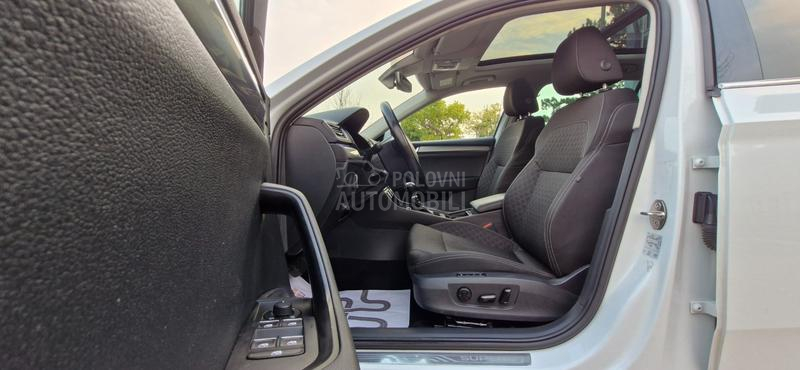 Škoda Superb 2.0TDI/DSG/PANO/FUL
