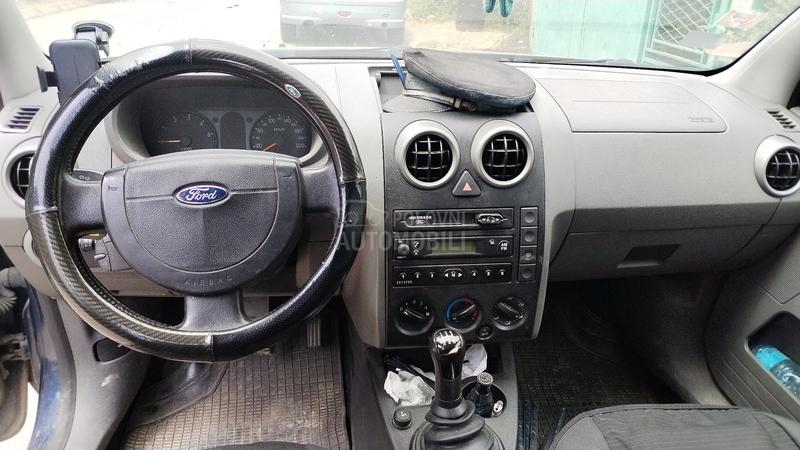 Ford Fusion 1.4 tdci