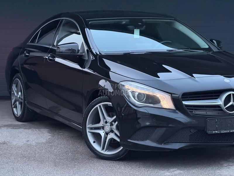 Mercedes Benz CLA 180 