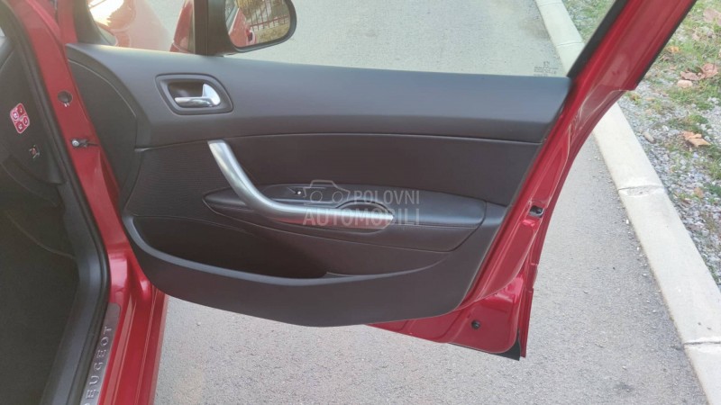 Peugeot 308 2.0 HDi PREMIUM PAK