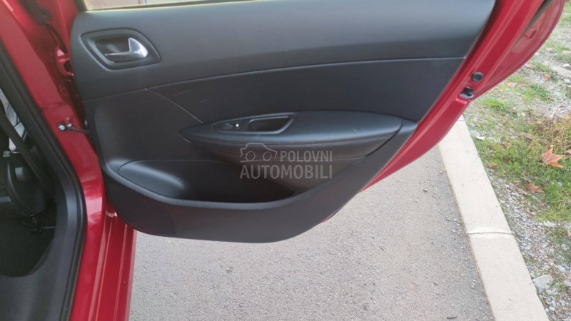 Peugeot 308 2.0 HDi PREMIUM PAK