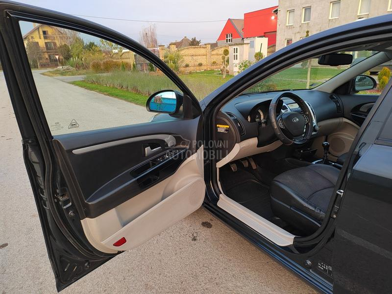 Kia cee`d 1,6 crdi 2007g.
