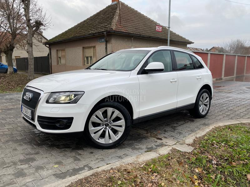 Audi Q5 AUTOM/PANO/