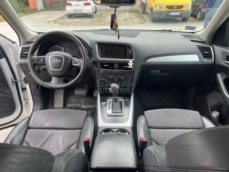 Audi Q5 AUTOM/PANO/