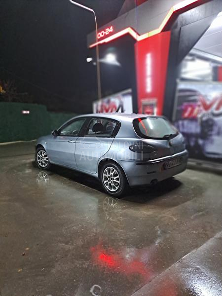 Alfa Romeo 147 