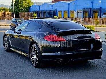 Porsche Panamera TURBO