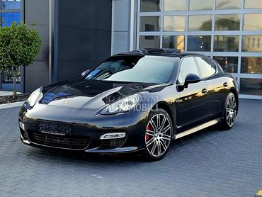 Porsche Panamera TURBO