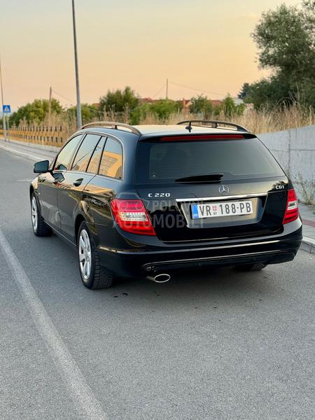 Mercedes Benz C 220 