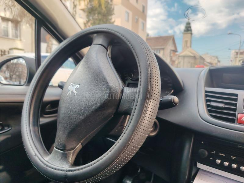 Peugeot 207 1.4 hdi
