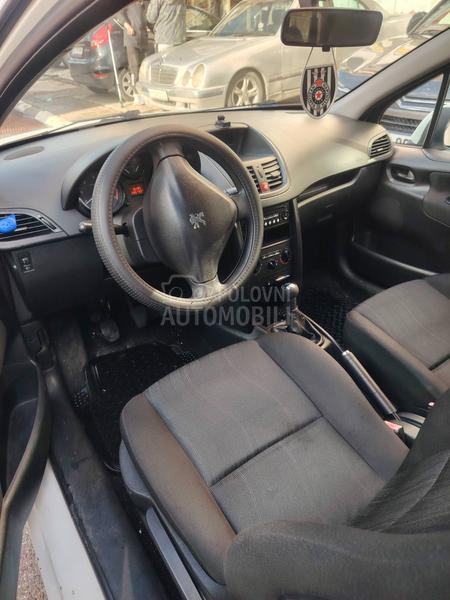 Peugeot 207 1.4 hdi