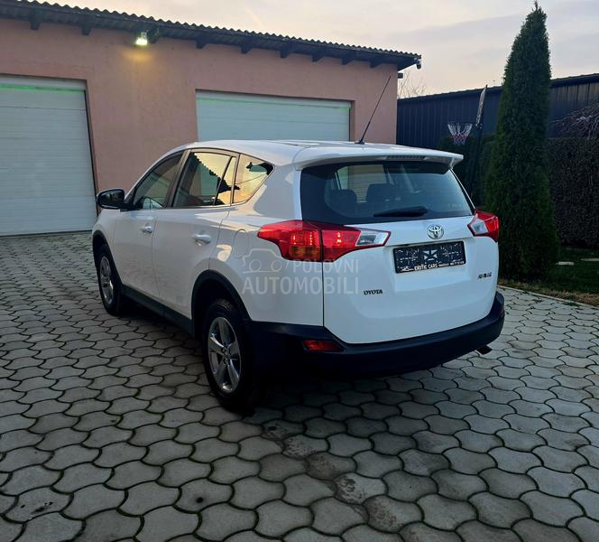 Toyota RAV 4 D4D STYLE WHITE