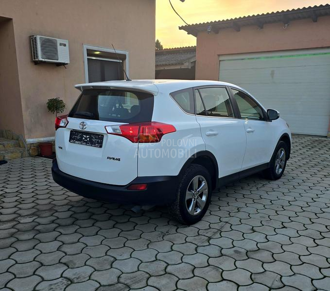Toyota RAV 4 D4D STYLE WHITE