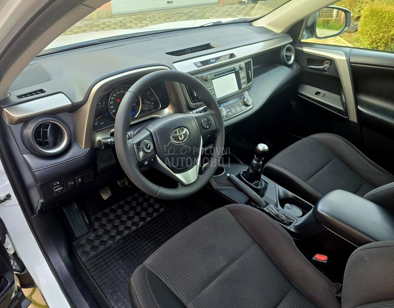Toyota RAV 4 D4D STYLE WHITE