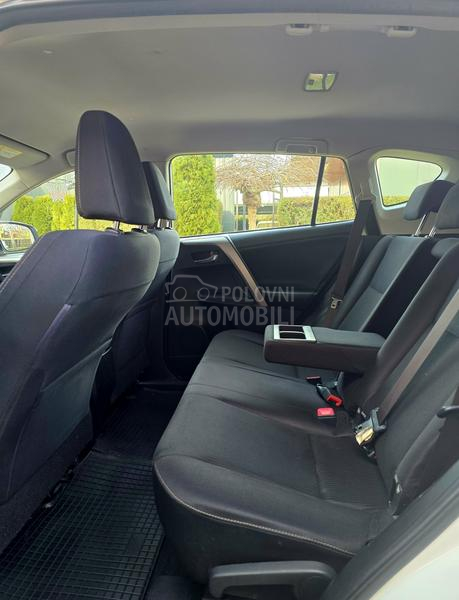 Toyota RAV 4 D4D STYLE WHITE