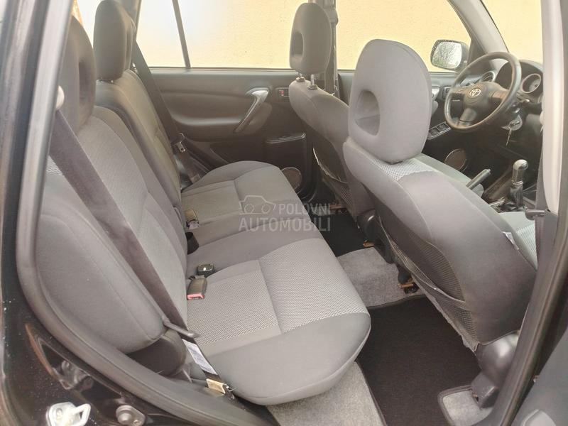 Toyota RAV 4 2,0 d4d